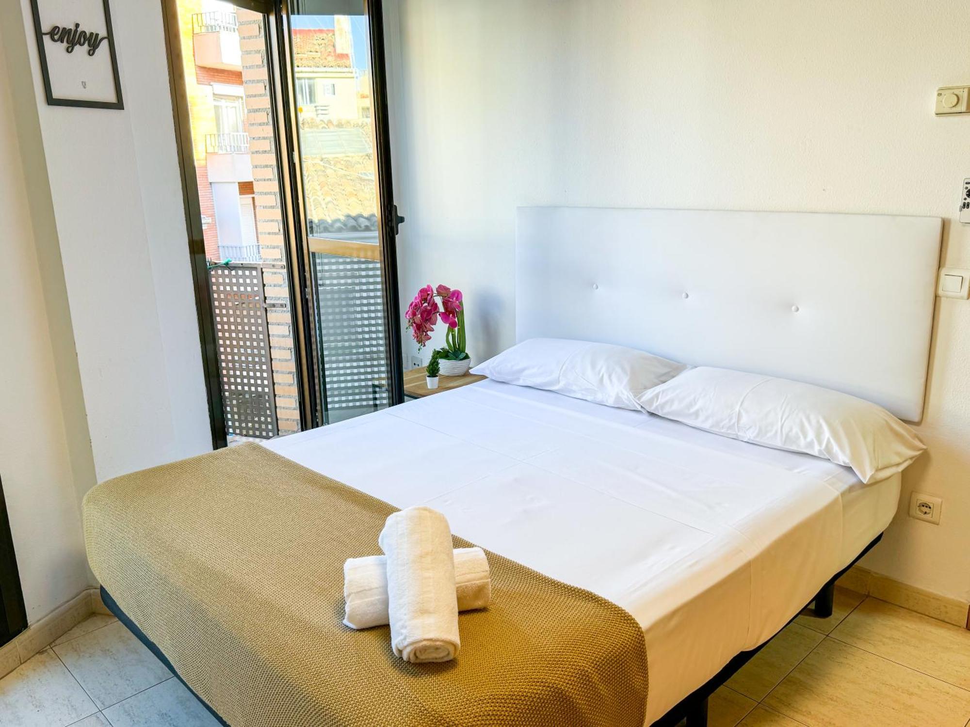 Enjoy El Pilar Turistea Apartment Zaragoza Exterior photo
